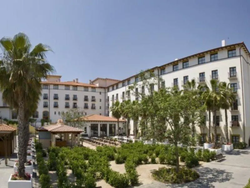 Portaventura Hotel El Paso - Includes Unlimited Access To Portaventura Park & 1 Access To Ferrari Land Salou 4*,  Spagna