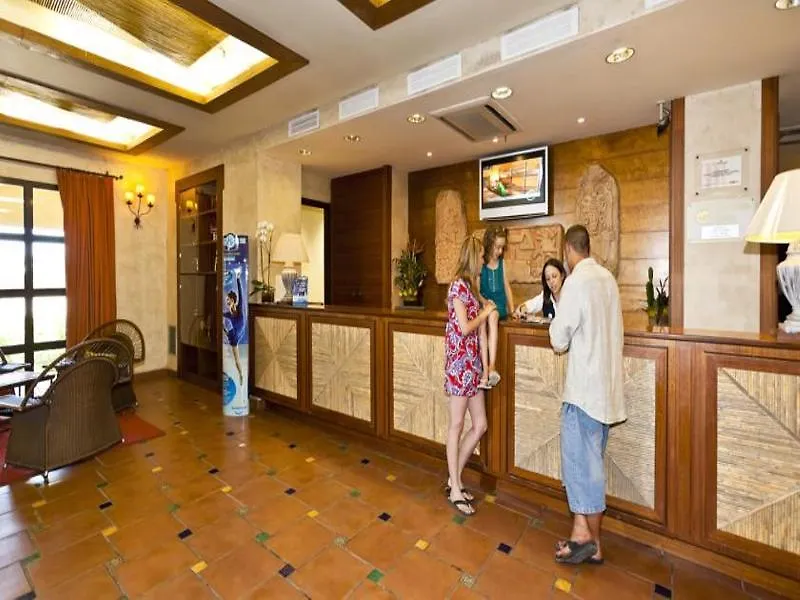 Portaventura Hotel El Paso - Includes Unlimited Access To Portaventura Park & 1 Access To Ferrari Land Salou 4*,