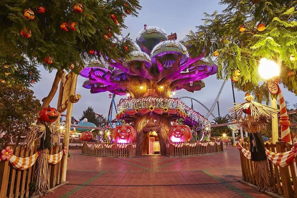 Portaventura Hotel El Paso - Includes Unlimited Access To Portaventura Park & 1 Access To Ferrari Land Салоу